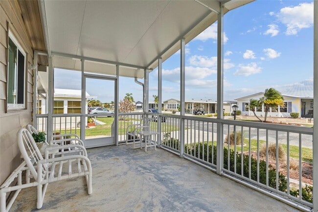 Building Photo - 611 La Jolla Cir