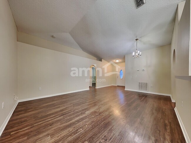 Building Photo - 3416 Lawn Tennis Dr