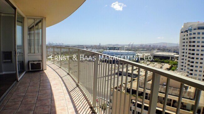 Building Photo - 700 E Ocean Blvd