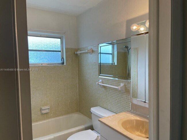 Building Photo - 1420 Atlantic Shores Blvd