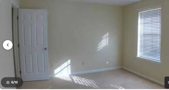 Building Photo - 112 Dewald Ln