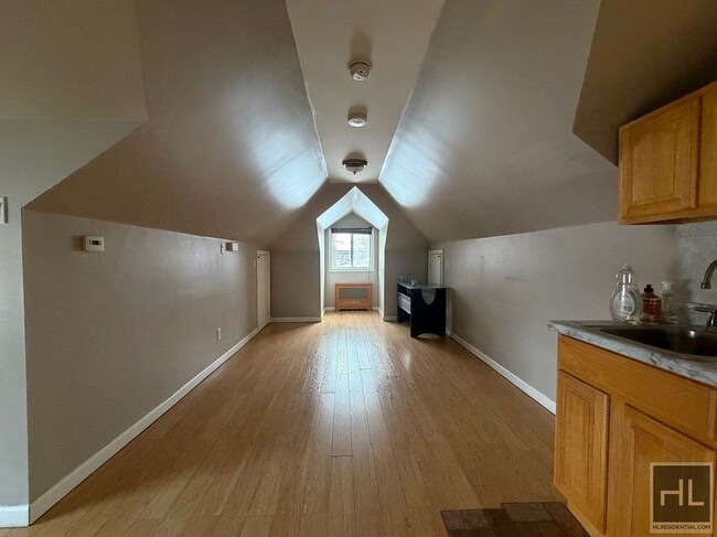 Building Photo - 147-44-147-69 69th Rd