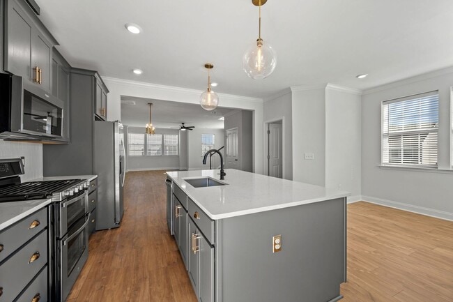 Building Photo - Burkitt Ridge Townhome