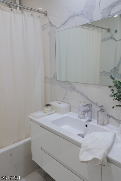 Building Photo - 33 Claremont Ave