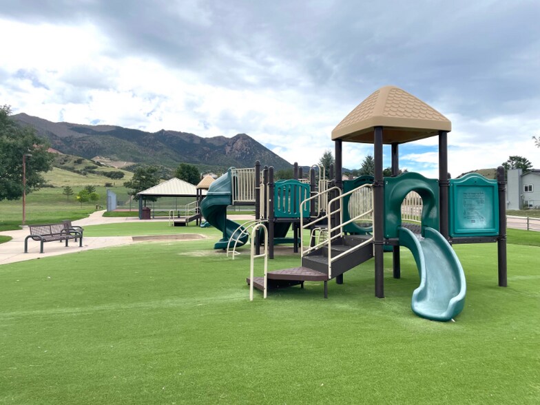 Building Photo - 2337 Split Rock Dr