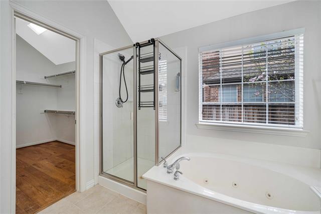 Building Photo - 7404 Province St