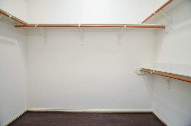 Building Photo - 7038 Cornflower Ln