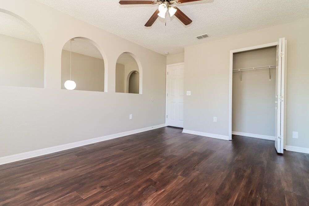 Building Photo - 10401 River Bream Dr