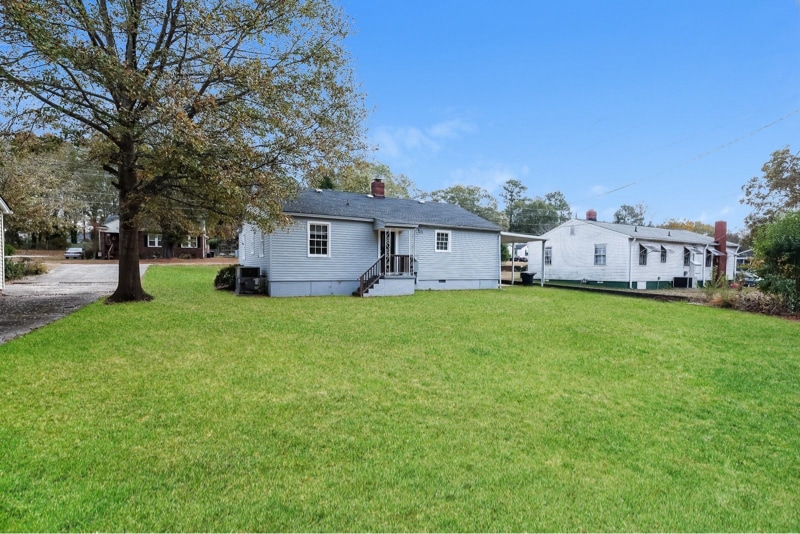 Building Photo - 2229 Ridgewood Ave