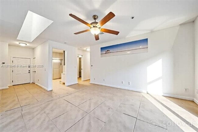 Building Photo - 9008 Collins Ave