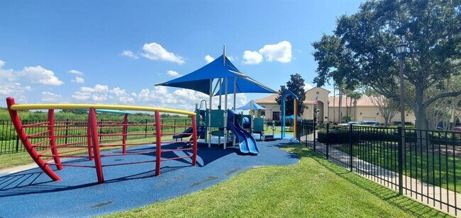 Building Photo - 3712 Greencrest Ct