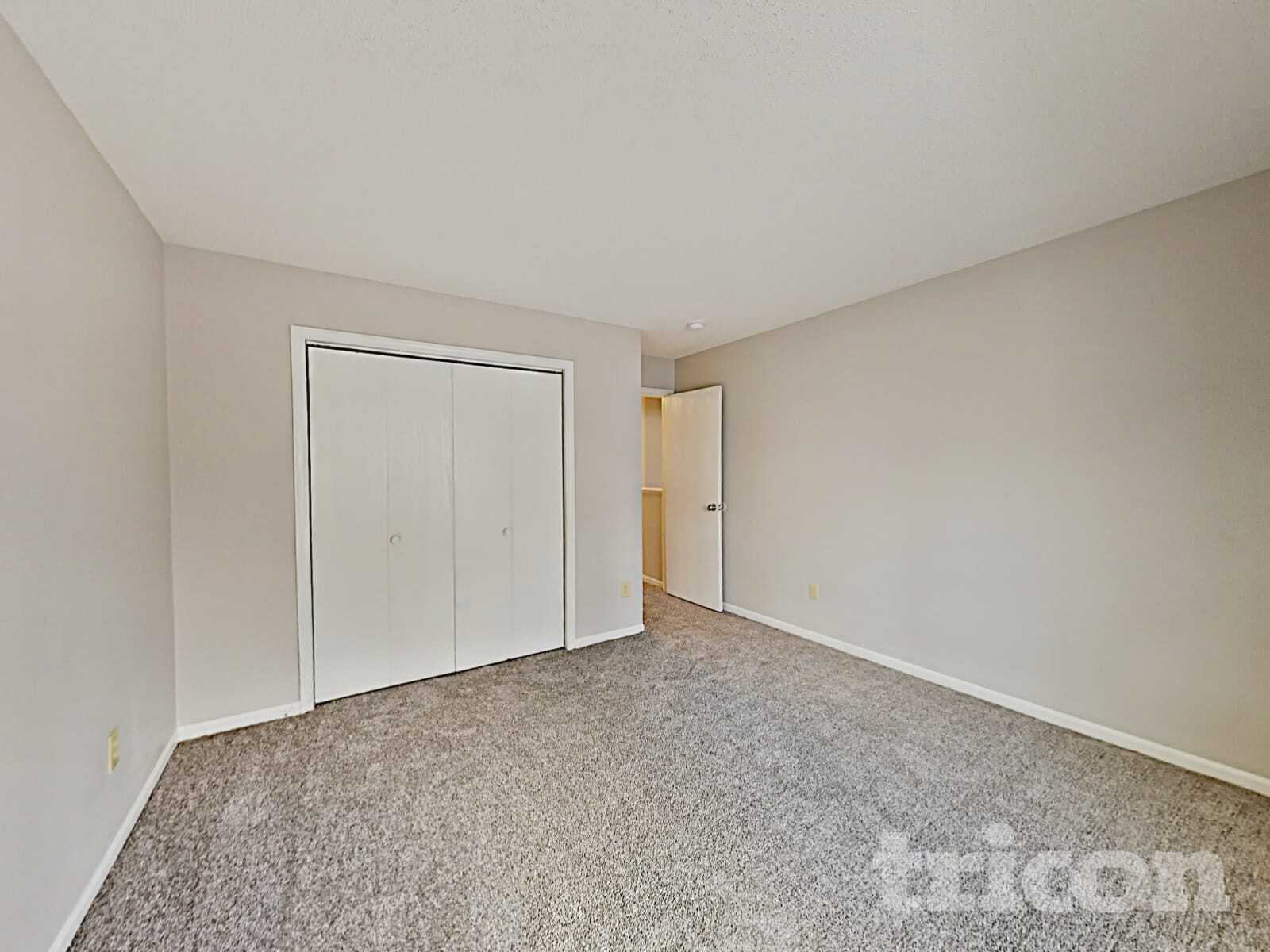 Building Photo - 5970 Draycott Dr