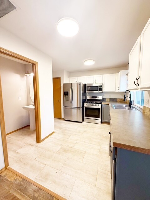 Building Photo - 4933 Bowwood Cir NE