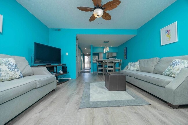 Building Photo - 8130 A1A S