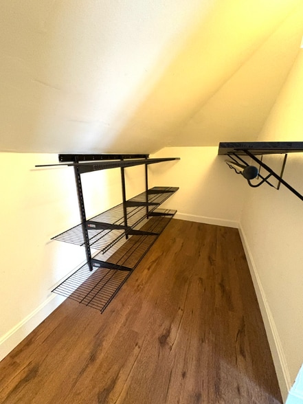 Building Photo - 1 Everett St