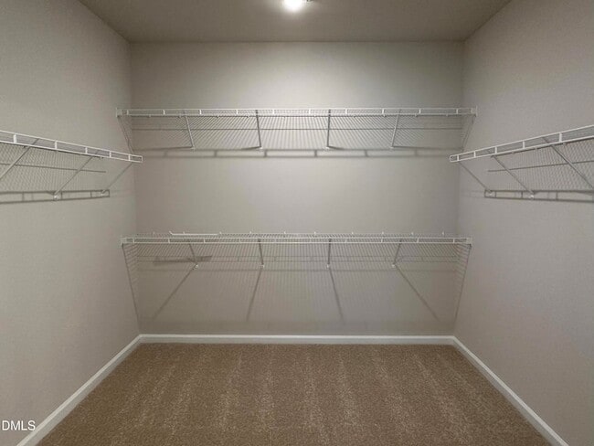 Building Photo - 11 Allgood St