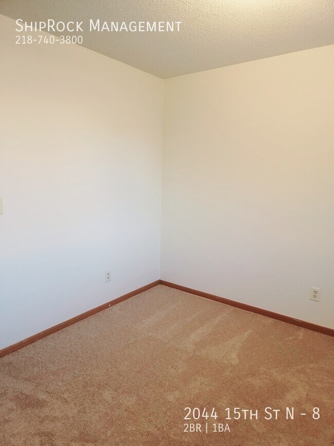 Building Photo - 2044 15th St N