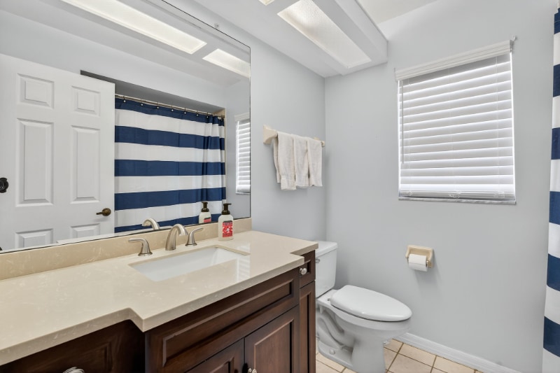 Building Photo - 3874 Darston St