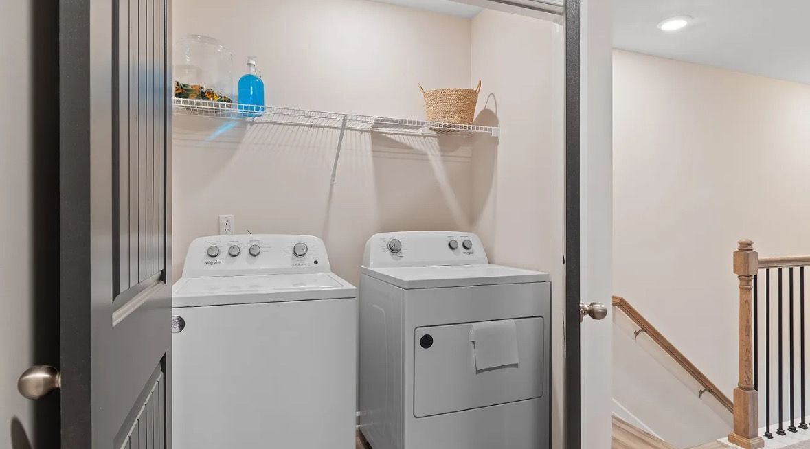 Building Photo - 472 Payne Dr