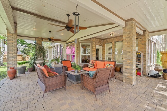 Building Photo - 3311 Charleston Ct