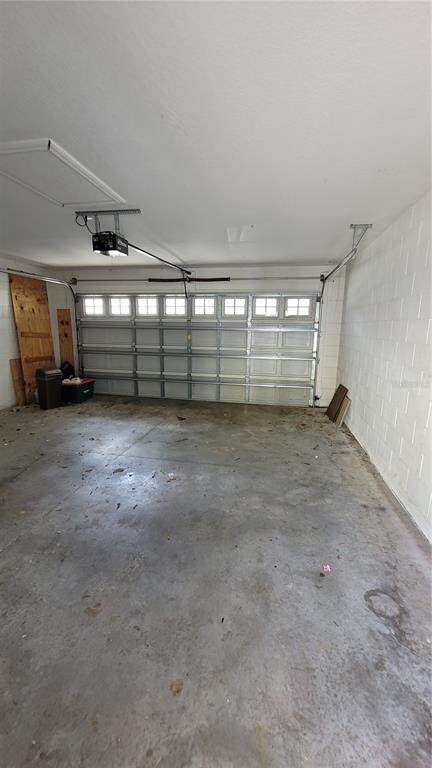 Building Photo - 7328 Yoder St