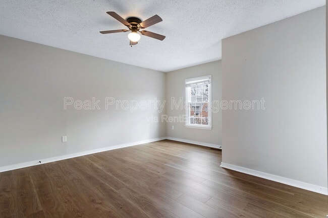 Building Photo - 4929 Cavan Green Ct