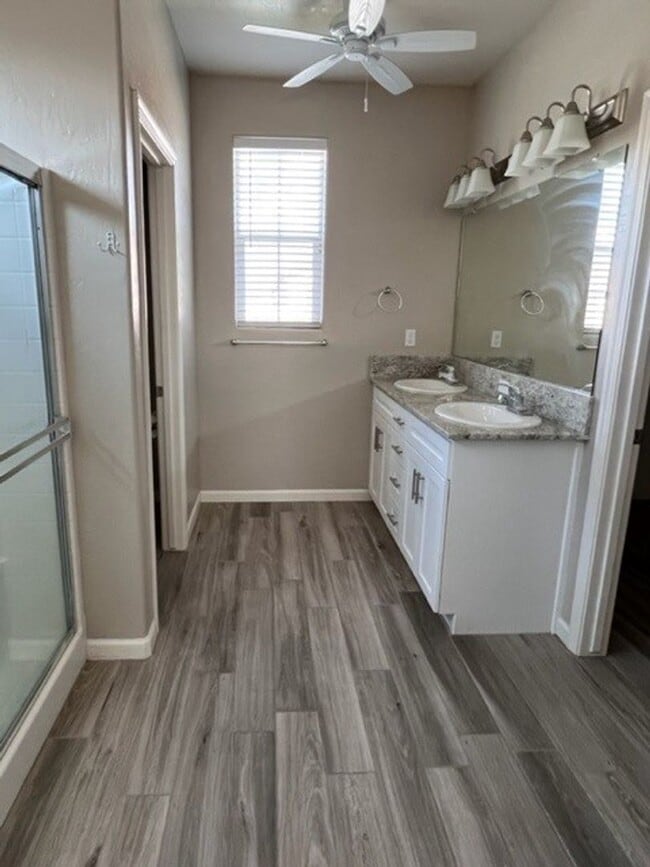 Building Photo - Coming Soon!