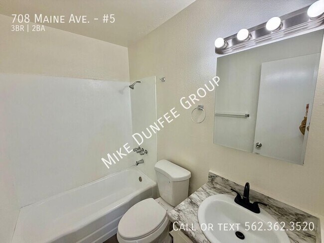 Building Photo - 708 Maine Ave