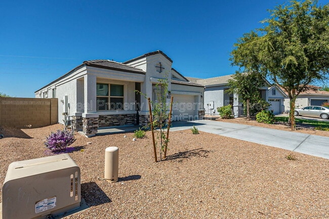 Building Photo - 3032 N 310th Ln