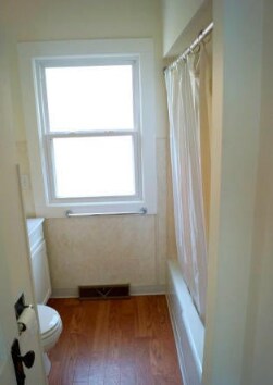 Building Photo - 329 Fenton St