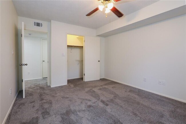 Building Photo - 208 Natchez Trace