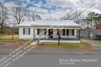 Building Photo - 917 Ozark Ct