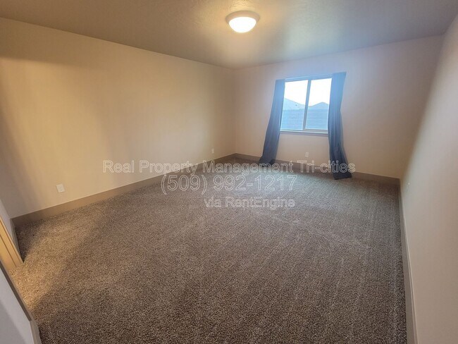 Building Photo - 10509 Silverbright Dr