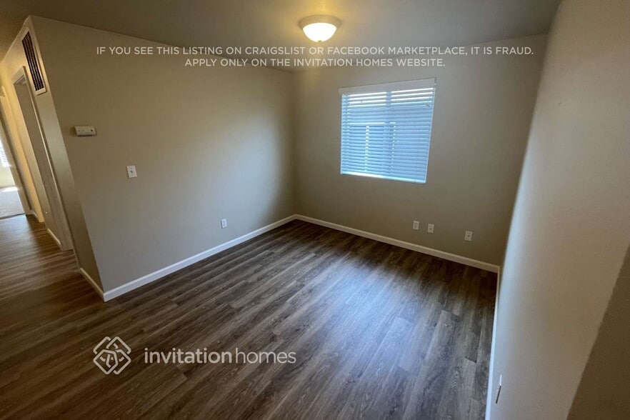 Building Photo - 7325 178 St Ct E