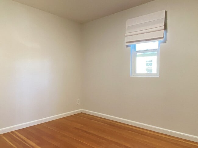 Building Photo - Darling Cottage in White Salmon