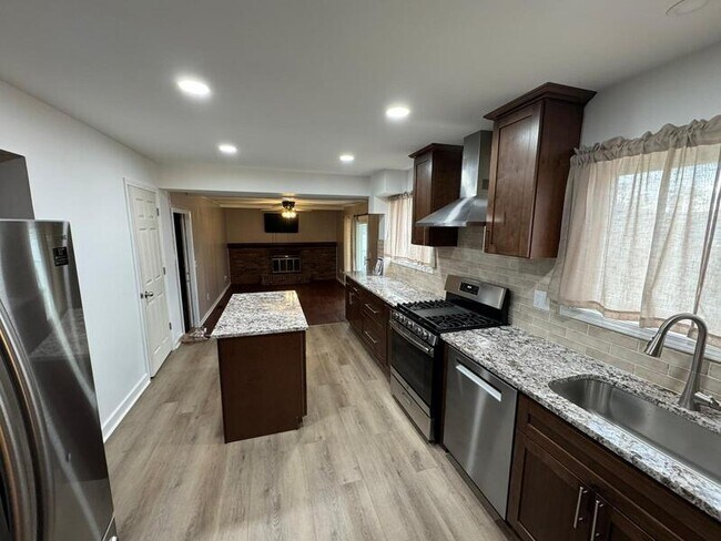 Building Photo - 3454 Winterfield Dr