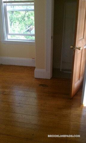 Building Photo - 10 Duffley Ct