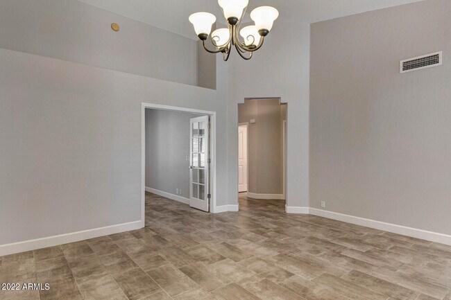 Building Photo - 4418 E Barwick Dr