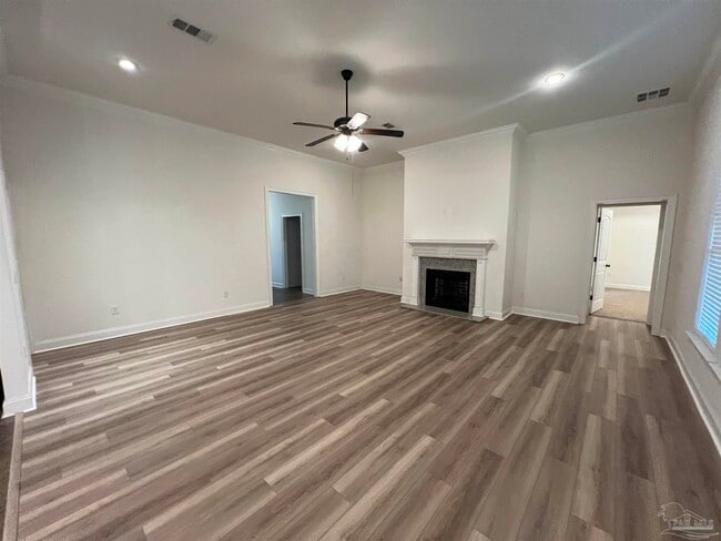 Building Photo - 4726 Pierce Ln