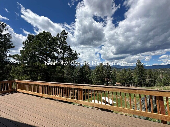 Building Photo - "Charming 3-Bedroom with 2 Full Baths in Scenic Bailey!"