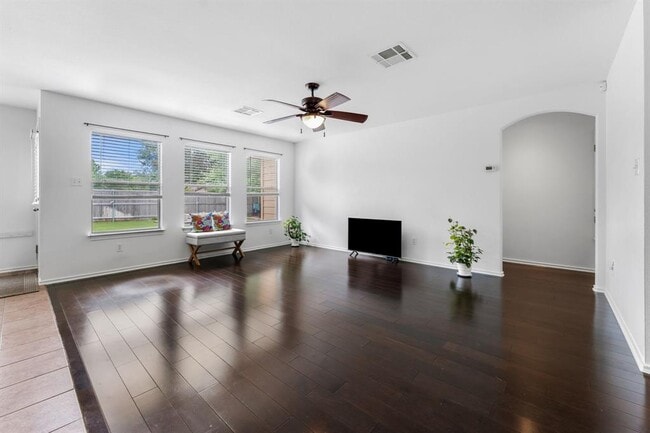Building Photo - 150 Breccia Cove