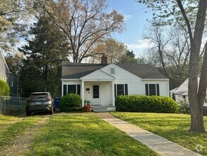 Building Photo - Newly Remodeled 2 BD, 2BA Raleigh Home wit...
