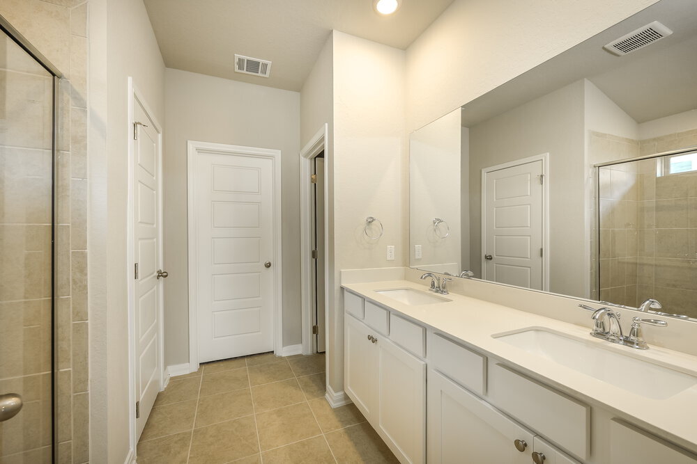 Building Photo - 512 Shelton Pass