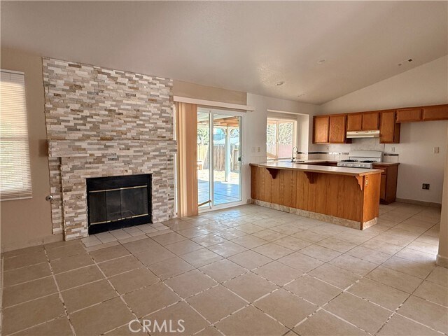 Building Photo - 10452 Zinfandel Dr