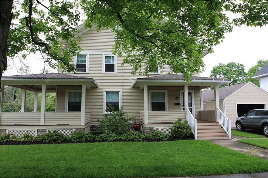 Primary Photo - 91 Lacy St