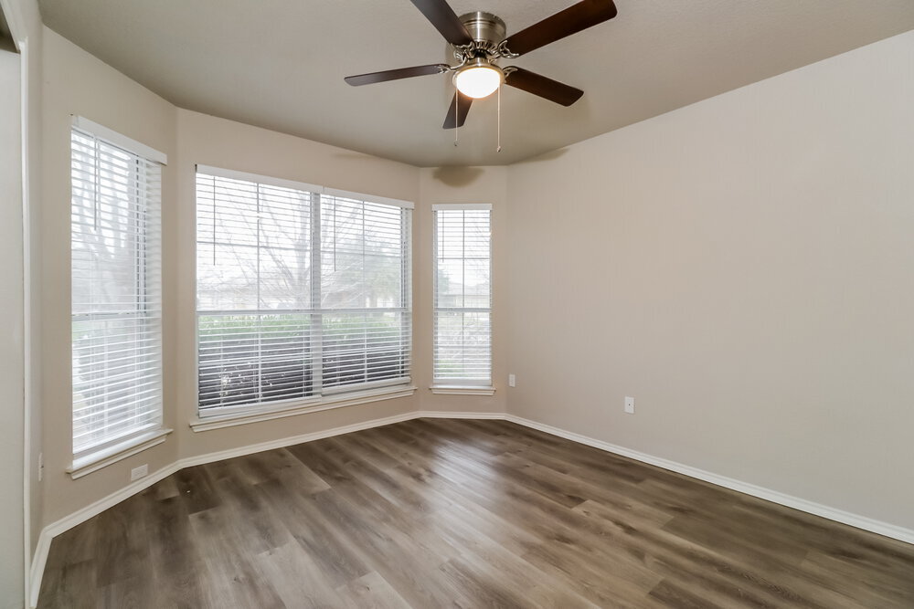 Building Photo - 331 Altamont St