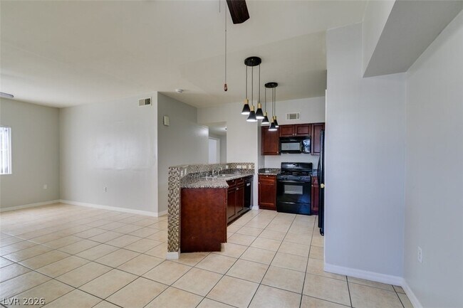 Building Photo - 10245 S Maryland Pkwy