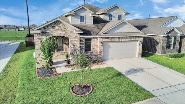 Building Photo - 21303 Bellaria Summit Trail