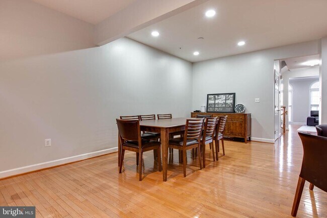 Building Photo - 1506 Penzance Way