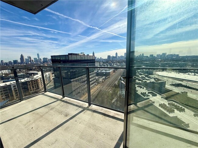 Building Photo - 788 West Marietta St NW